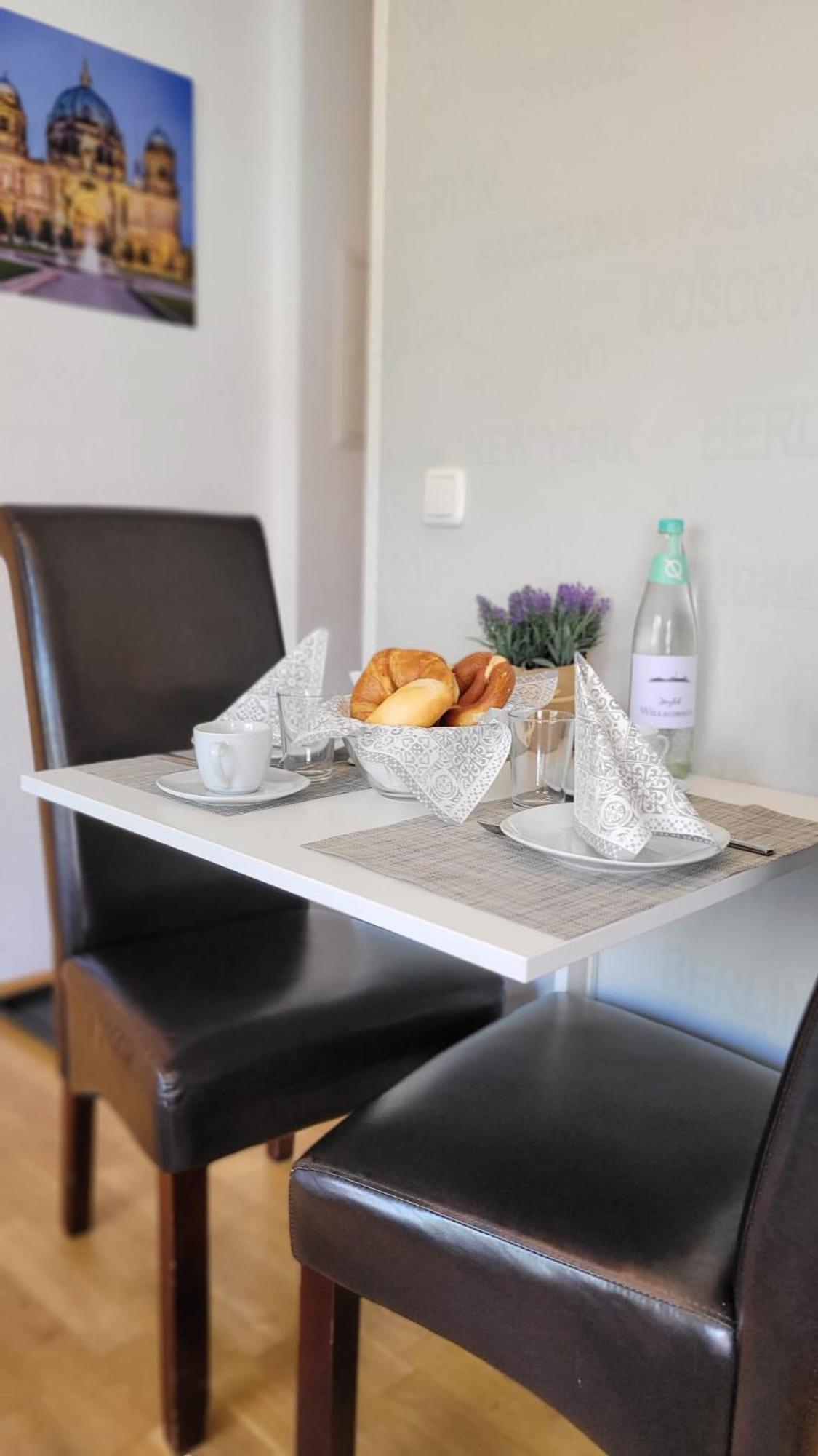 Berlin-Oase - Schnuckelige Ferienwohnung An Der Grenze Zu Berlin Шёнефельд Экстерьер фото